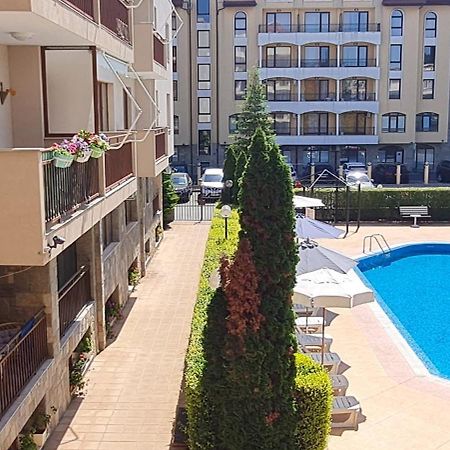 Summer Breeze Apartments Sunny Beach Exterior photo