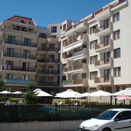 Summer Breeze Apartments Sunny Beach Exterior photo